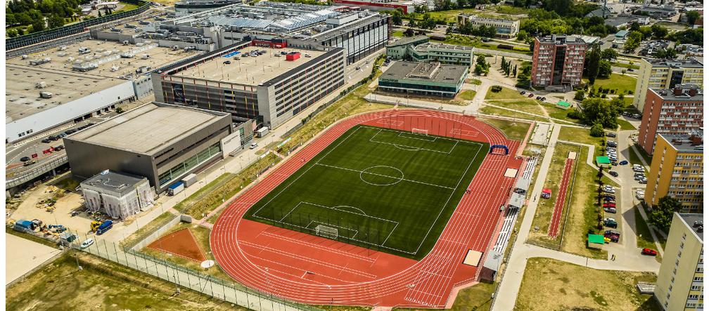 Nowy stadion Politechniki Świętokrzyskiej już otwarty. Robi wrażenie!