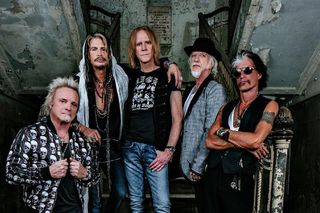 To przez Stevena Tylera Aerosmith odwołali trasę? Zastanawiające słowa Joe Perry'ego