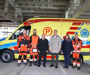 To pierwszy taki ambulans na Warmii i Mazurach. Ma nowoczesny sprzęt wykorzystywany na Zachodzie [ZDJĘCIA]