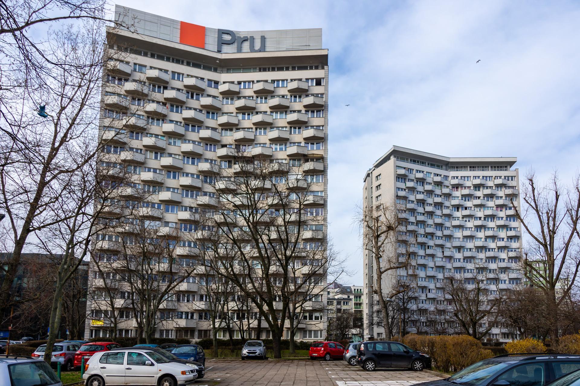 Iksy z Osiedla Torwar - zdjęcia. Jedne z najpiękniejszych bloków PRL w Warszawie
