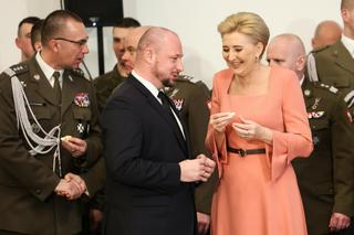 Agata Duda w wiosennych pastelach