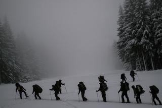 Zwiadowcy podkarpackiej brygady terytorialsów przeszli test w warunkach zimowych [ZDJĘCIA]