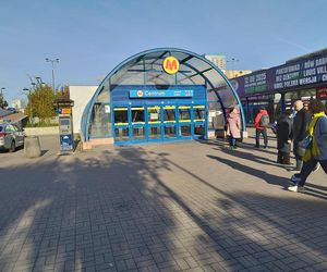 Zamknięta stacja metra Centrum (5.11.2025)