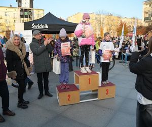 Mali i duzi pobiegli dla Polski! Druga edycja Ulicznych Biegów Niepodległości