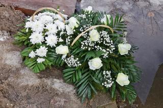 Kwiaty na grób