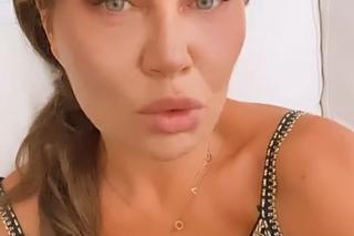 Monika Jarosińska wystawia nowy biust do słońca