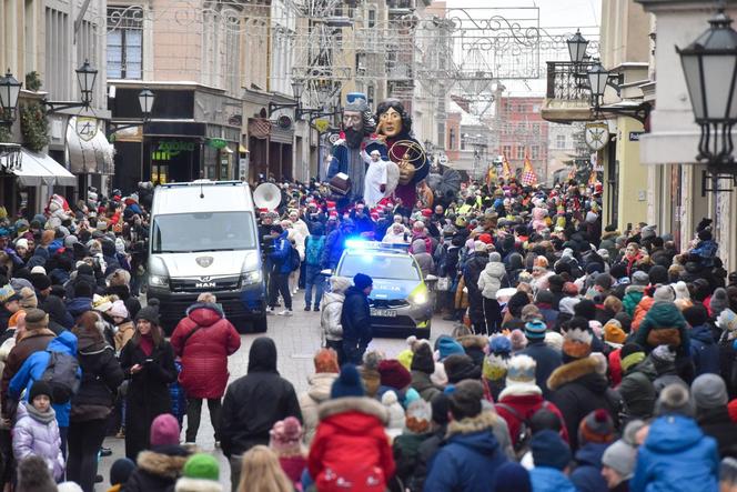 Orszak Trzech Króli w Toruniu. Tak wyglądał 6 stycznia 2024 roku na starówce