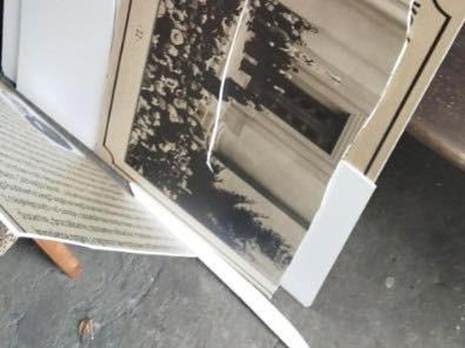 18-latek zniszczył wystawę przed muzeum w Rawiczu