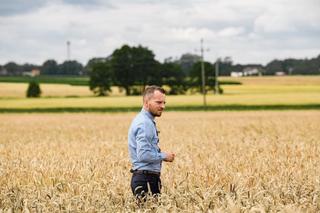 Dawid z 7. edycji Rolnik szuka żony rozpłakał się na ulicy 