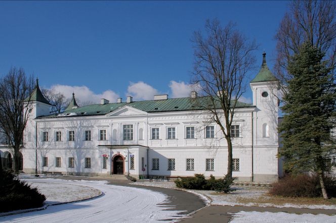 6. powiat pruszkowski 1241,78 zł per capita