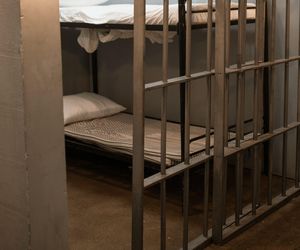 Groził żonie śmiercią i próbował zabić. Sąd zastosował nadzwyczajne złagodzenie kary