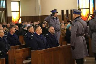 Inspektor Dariusz Krzesicki odszedł na wieczną służbę. Ostatnie pożegnanie zmarłego policjanta