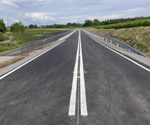 Droga Osieczna-Goniembice otwarta dla ruchu! Koniec remontu... po remoncie [ZDJĘCIA]