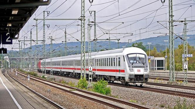 Nowy rozkład jazdy i więcej pociągów z Zielonej Góry