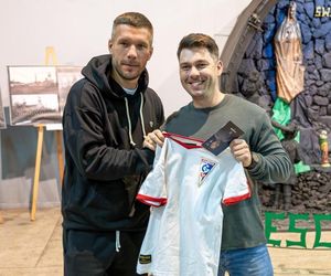 Lukas Podolski odwiedził kopalnię Bielszowice. Piłkarz zjechał 700 metrów pod ziemię