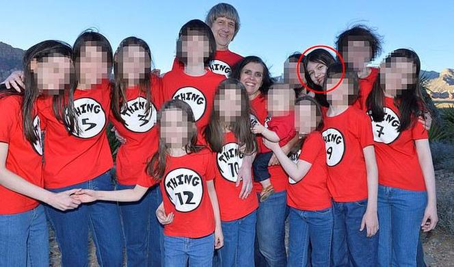  Rodzice torturowali dzieci przez 17 lat! Córka uciekła i opowiedziala prawdę