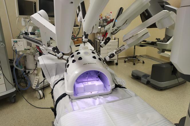 Zdalnie sterowane roboty kontra rak szyjki macicy w szpitalu na Klinach