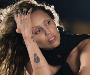 Miley Cyrus wydała singiel z Fleetwood Mac! Jest też rozszerzona wersja albumu