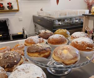 Tłusty czwartek. Święto pączków w Ana Belle Patisserie w Tarnowie