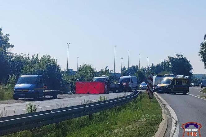 Śmiertelny wypadek na ul. Turyńskiej w Bieruniu. Nie żyje 25-letni motocyklista