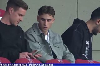 Marc-Andre ter Stegen, Fermin Lopez i Joan Garcia podzcas meczu FC Barcelona- PSG