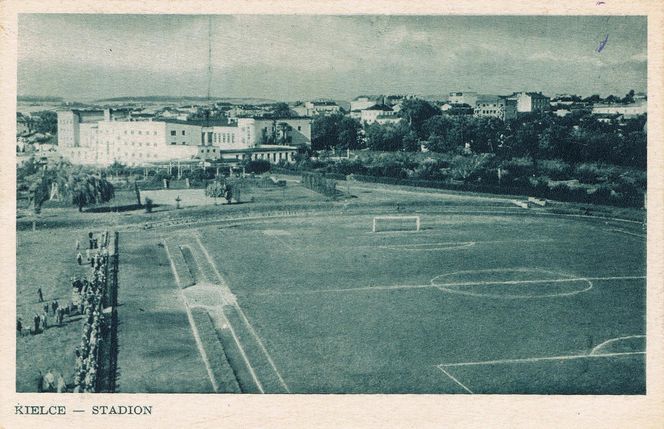 Stadion w latach 1950-56