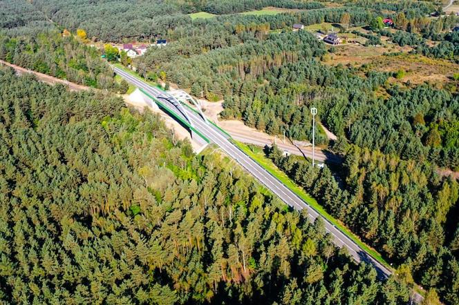 Nowy wiadukt w Hucisku (pow. bielski). Zastąpił starą, 50-letnią konstrukcję