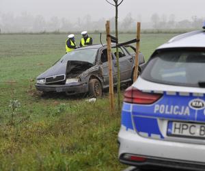 Policja bada przyczynę śmiertelnego wypadku w Głodowie, w którym zginął mieszkaniec gminy Lipno