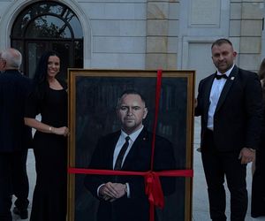 Karol Nawrocki i bokserzy