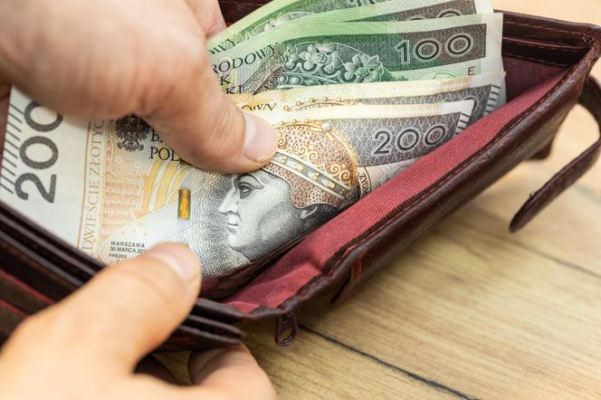 Nowe 500 plus dla seniorów. Sprawdź, komu i na jakich zasadach się należy