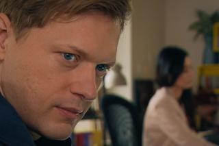  M jak miłość, odcinek 1711: Radek (Philippe Tłokiński), Iza (Adriana Kalska)