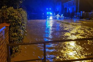 Burza na Śląsku. Woda zalała Tarnowskie Góry, Bytom, Zabrze i Myszków
