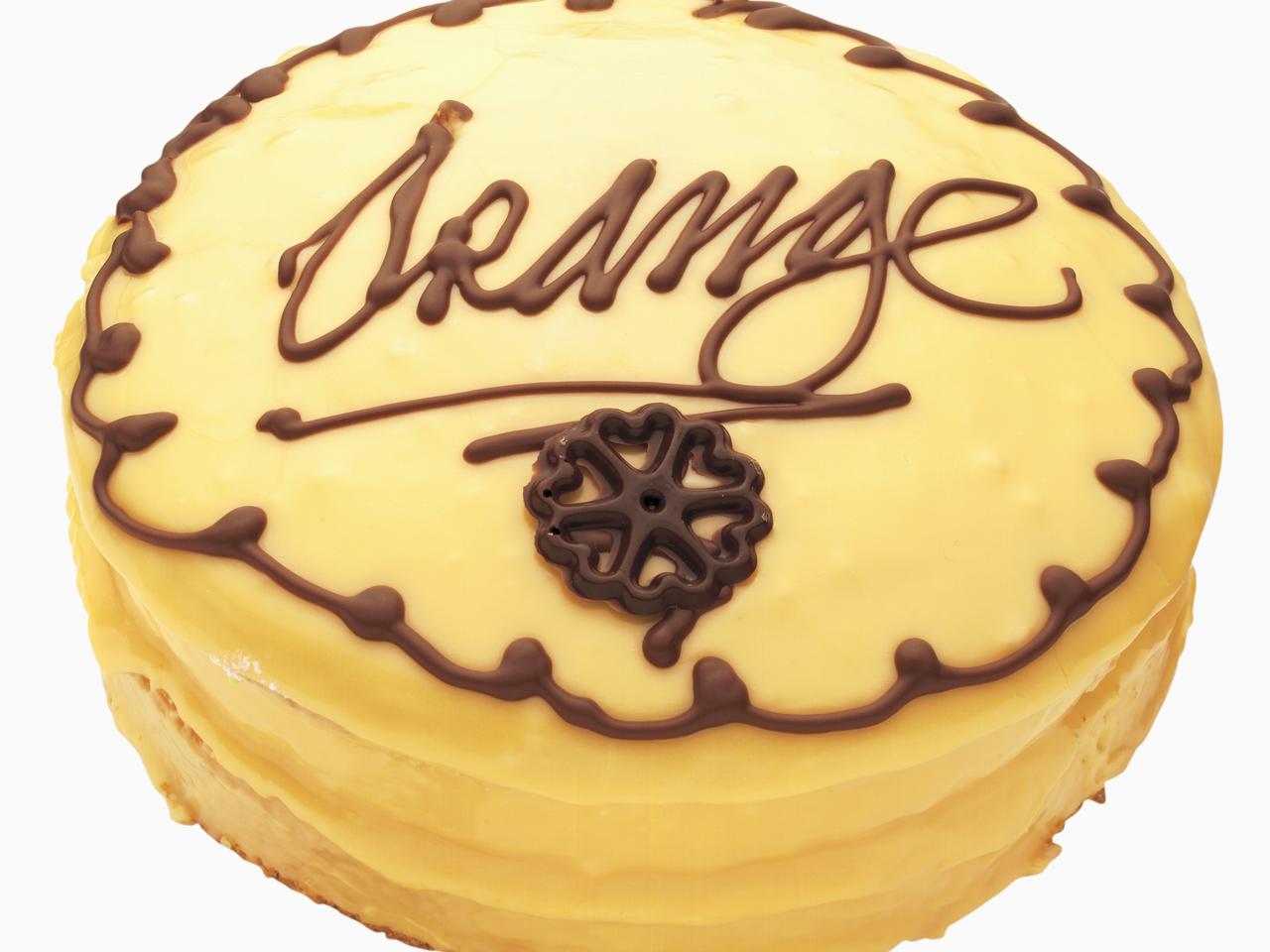 Tort pomarańczowy z białą czekoladą [SPRAWDZONY PRZEPIS]