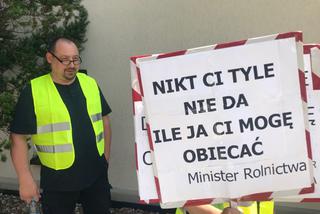 Protest pracowników Inspekcji Weterynaryjnej we Wrocławiu