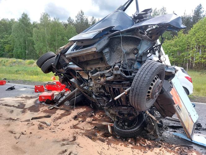 Śmiertelny wypadek pod Sulęcinem! 34-latek zginął w zderzeniu trzech pojazdów 