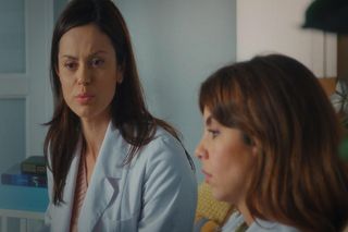 	M jak miłość odc. 1865. Kasia (Paulina Lasota), Aneta (Ilona Janyst)