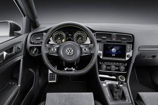 Volkswagen Golf R 400
