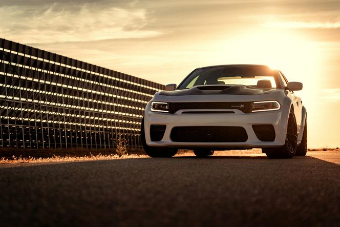 Dodge Charger Scat Pack i SRT Hellcat Widebody