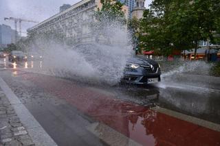 W kilkanaście godzin spadnie tyle deszczu, ile w trzy miesiące. Poważny alert