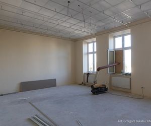 Przedłuża się remont III LO w Rzeszowie