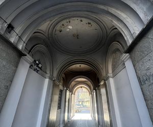 Historyczny zespół budynków przy Al. Jerozolimskich 28, 30, 32 oraz ul. Brackiej 16 w Warszawie