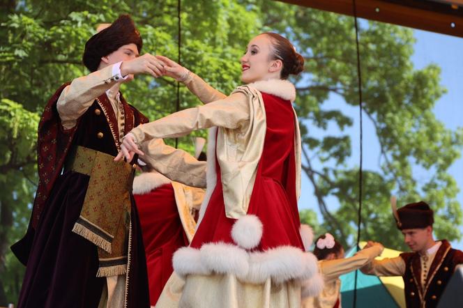 Piknik patriotyczny i koncert „Polskie Tańce Narodowe i Regionalne” na pl. Litewskim w Lublinie