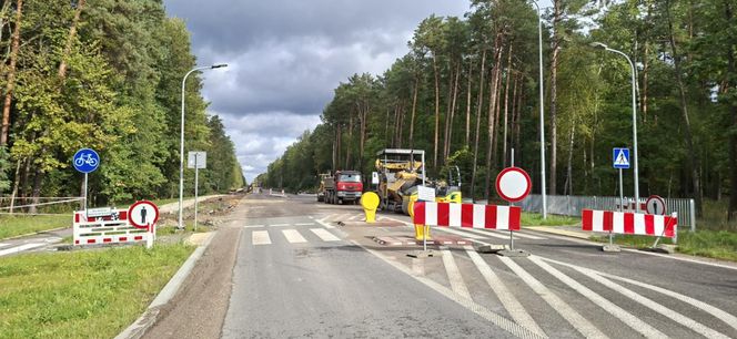Remont drogi Tychów Stary - Starachowice (październik 2025)