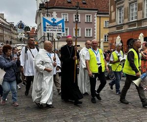 314. Warszawska Pielgrzymka Piesza wyruszyła ze stolicy na Jasną Górę. Zobacz zdjęcia