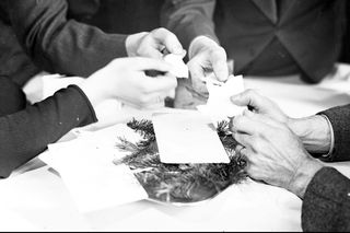 Ile kiedyś kosztowała Wigilia? Od magnackiej uczty po chłopski pośnik