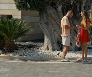 Barwy szczęścia, odcinek 3145. Franek (Mateusz Banasiuk), Emma (Ilenia Tumino)