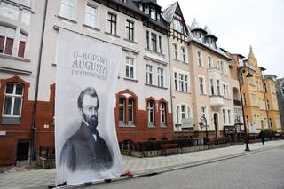 Miasto sypnie kasą na remonty, chociaż te kamienice w centrum i Fabryka Lloyda są w prywatnych rękach  