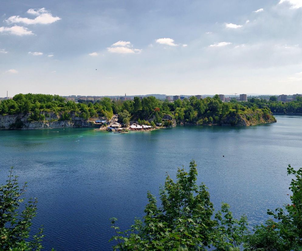 Przełomowa decyzja w sprawie zabudowy Zakrzówka. Nie ma zgody na blok mieszkalny