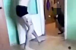 Powiesił psa na smyczy i z całej siły kopał. Szokujące nagranie w sieci!