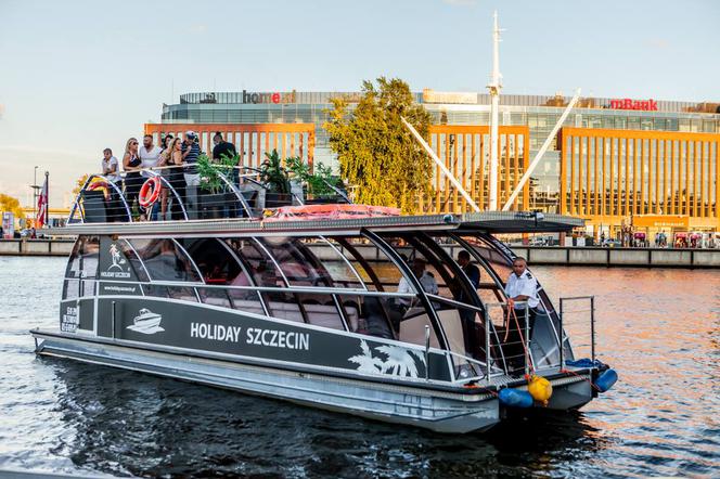 Holiday Boat
